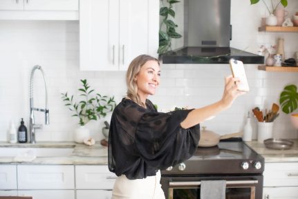 How to Know What Nutrition Advice to Follow | Nutrition Stripped