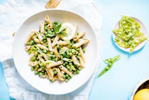 Protein-Packed Pea and Mint Pasta | Nutrition Stripped