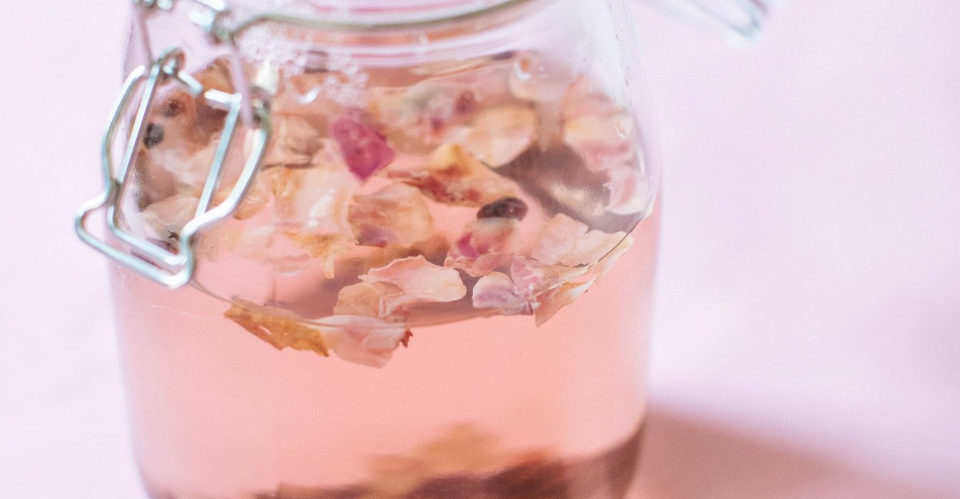 How To Make Herbal Infusions | Nutrition Stripped