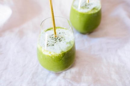 Vegan Matcha Mango Smoothie | Nutrition Stripped #vegan #recipe