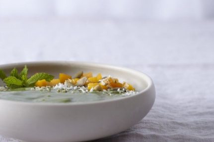 Green Morning Matcha Smoothie Bowl | Nutrition Stripped