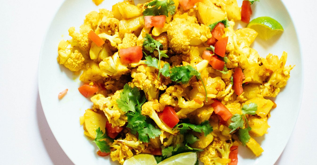 Roasted Turmeric Cauliflower (Aloo Gobi) | Nutrition Stripped