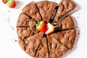 Double-Dutch Chocolate Skillet Cookie | Nutrition Stripped