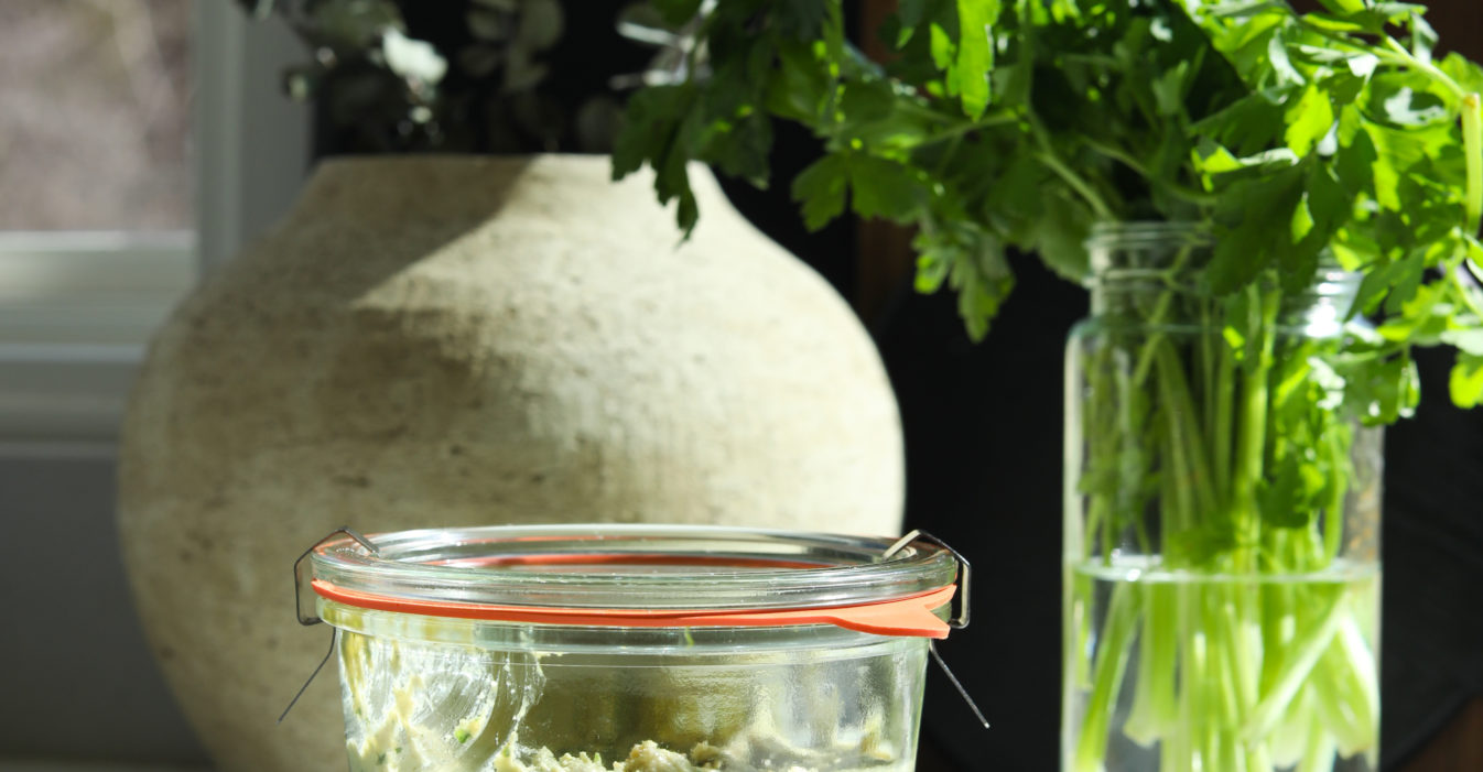 Bright Balanced Spring Salad | Nutrition Stripped