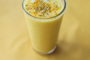 Ultimate Yellows Smoothie | Nutrition Stripped